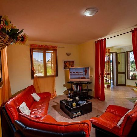Villa Oasi Del Relax กัสเตลลัมมาเร เดล โกลโฟ ภายนอก รูปภาพ